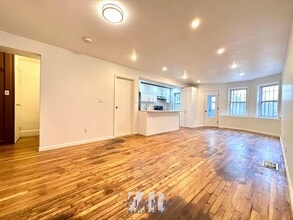 Building Photo - 595 Eastern Pkwy