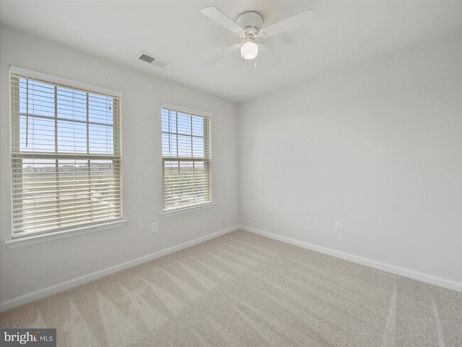 Building Photo - 5904 Leben Dr