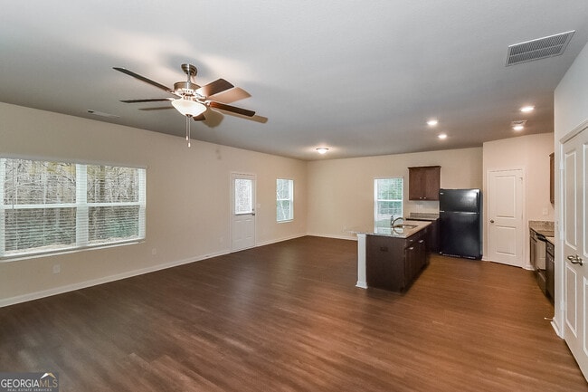 Building Photo - 224 Augusta Woods Dr