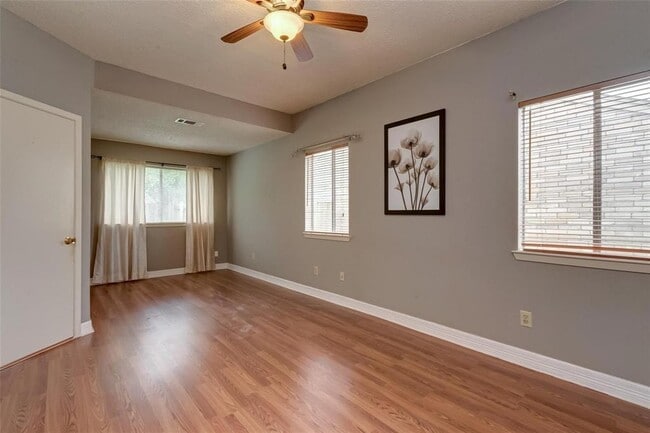 Building Photo - 13411 Bridgewalk Ln