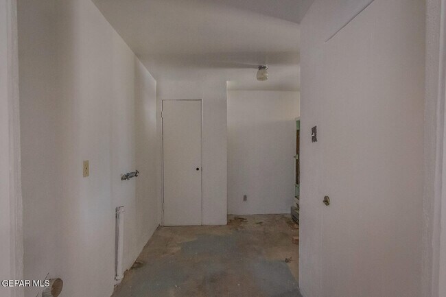 Building Photo - 4029 Hueco Ave