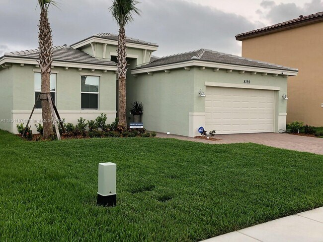 Primary Photo - 8159 NW Greenbank Cir