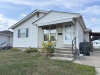 Building Photo - 182 Calahan Rd