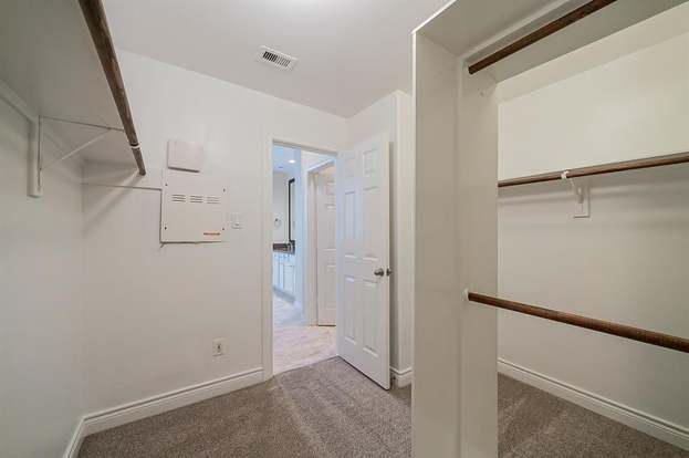 Building Photo - 9103 Harbor Hills Dr