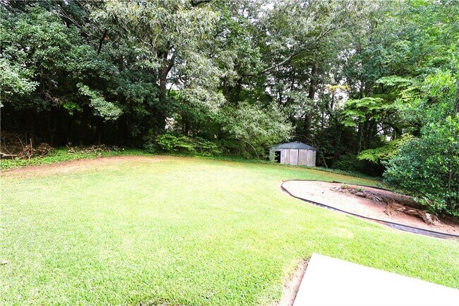 Building Photo - 2953 Evans Woods Dr