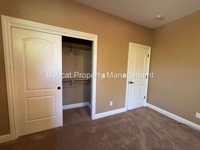Building Photo - 1360 Turner Ct