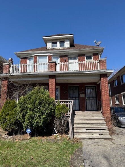 Primary Photo - 5036 Dailey St