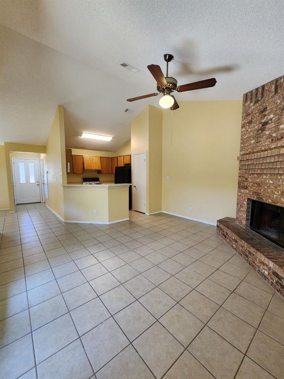 Building Photo - 2610 Garrettson Dr