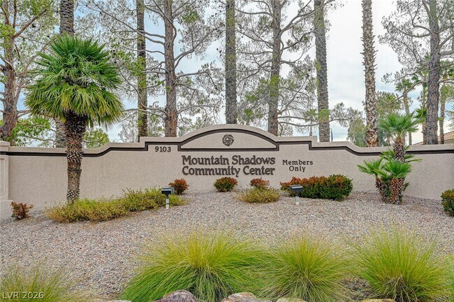 Building Photo - 8900 Kingsmill Dr
