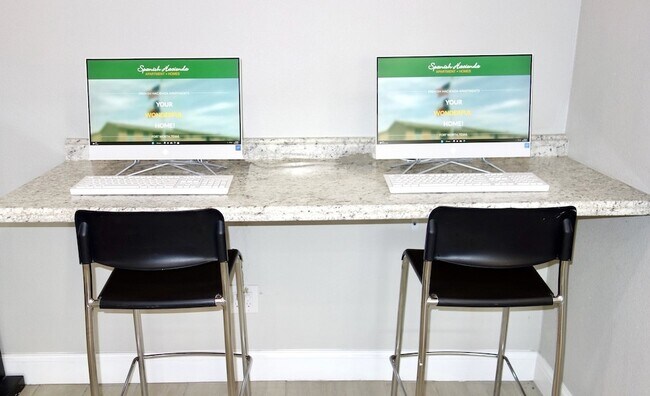 Building Photo - 1212 Glen Garden Dr