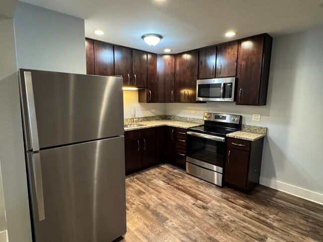 Building Photo - 1443 Homestead Rd