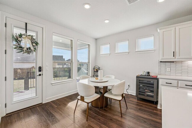 Building Photo - 535 Trout River Rd