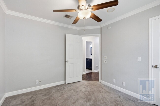 Building Photo - 8507 Jilbur Dr