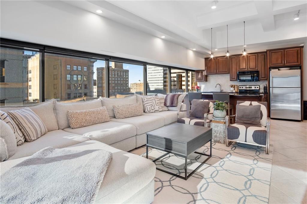 Building Photo - 1101 Walnut St