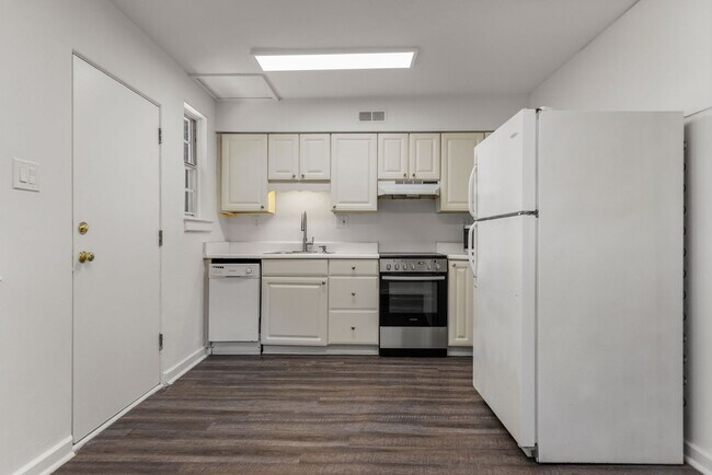 Building Photo - 53 Faris Cir