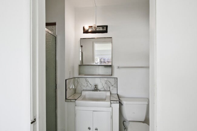 Building Photo - Available Now or Fall. Old East Davis Rental with Spacious Yard, Bonus Room & Easy Bike Access to...