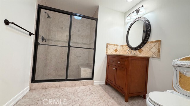 Building Photo - 414 E Valencia Ave