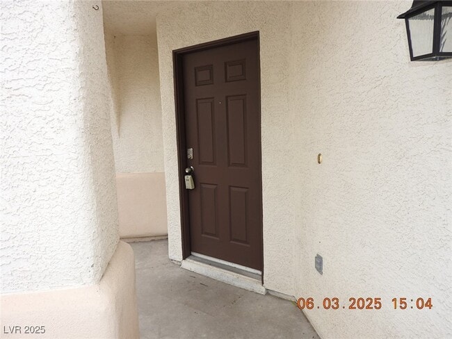 Building Photo - 9176 Starling Wing Pl