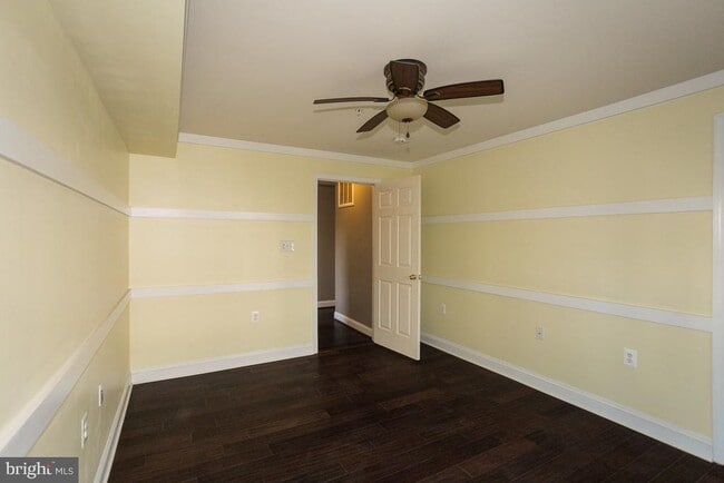 Building Photo - 15426 Rosemont Manor Dr