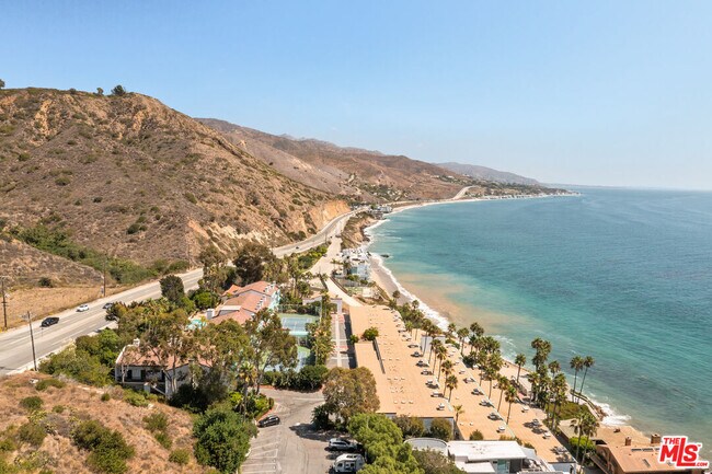 Building Photo - 26664 Seagull Way