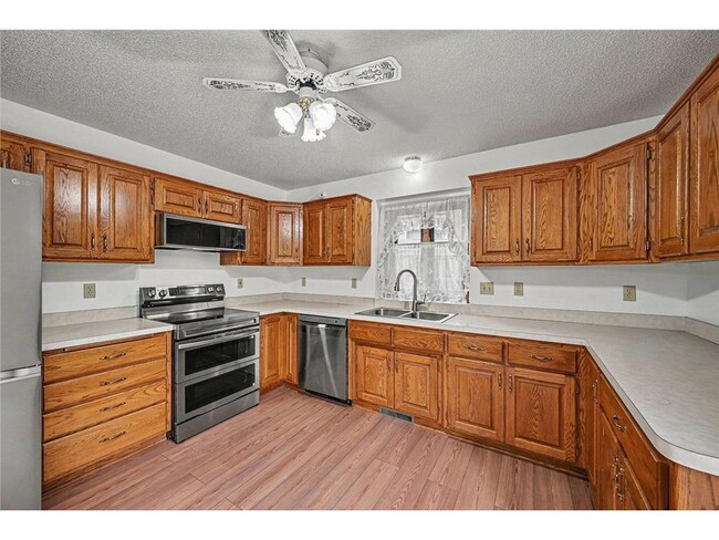 Building Photo - 2522 Windsor Ln