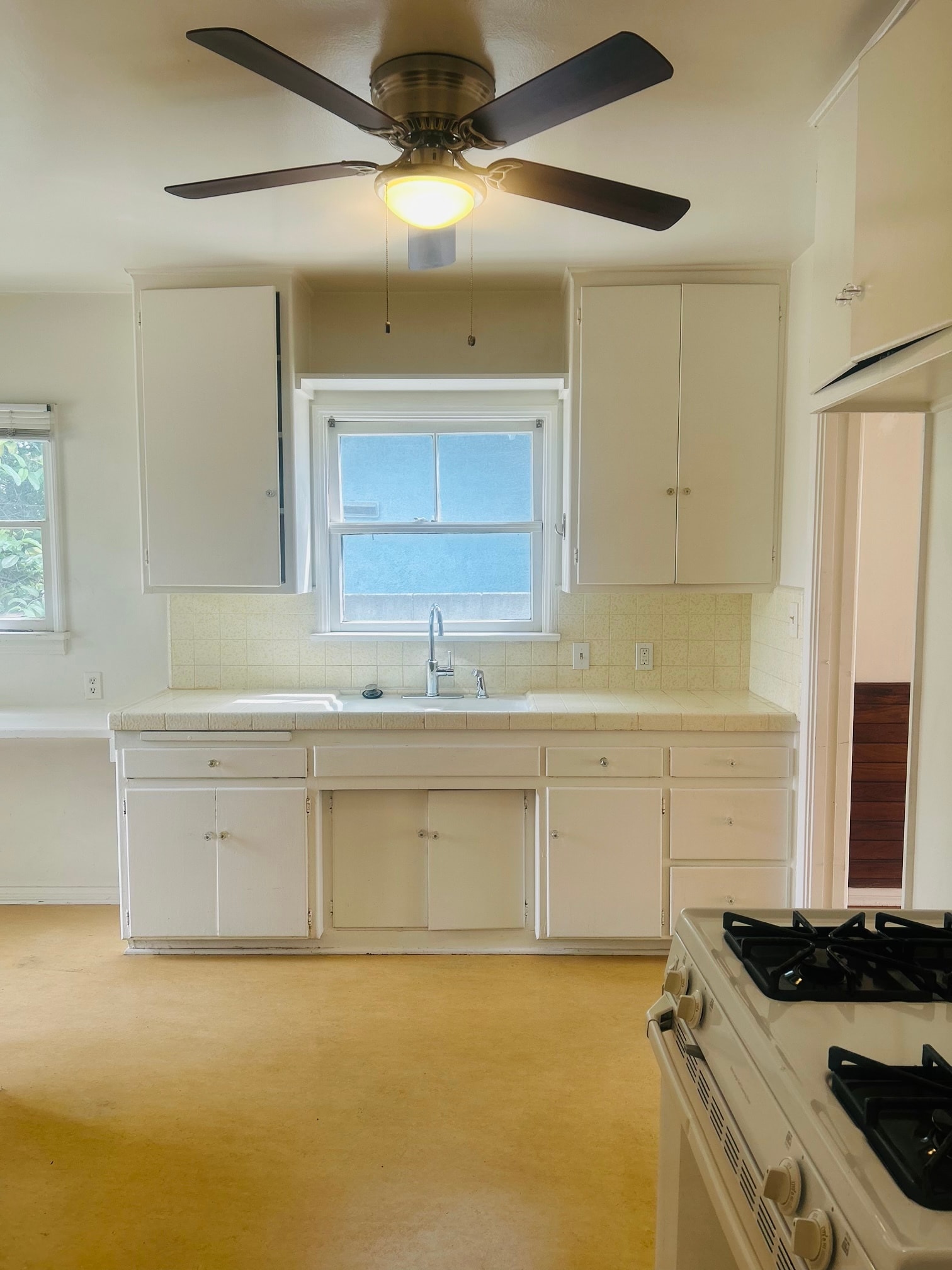 Building Photo - 6156 Fair Ave