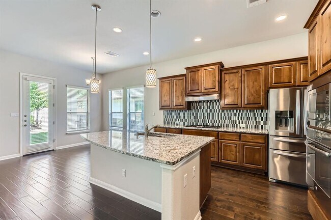 Building Photo - 4109 Vinalopo Dr