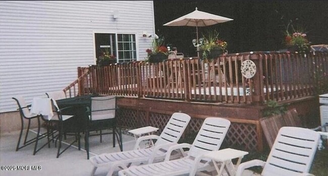 Building Photo - 1210 Tuxedo Pl