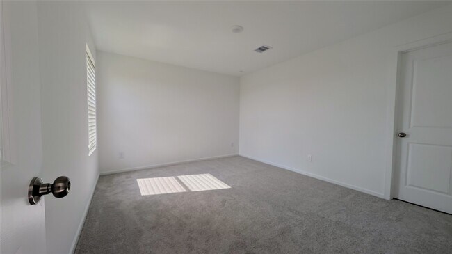 Building Photo - 21646 Cottonwood Mdws Trl