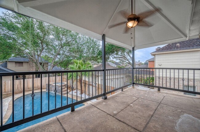 Building Photo - 919 Mockingbird Way