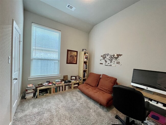 Building Photo - 4334 Hemlock Grove Ln