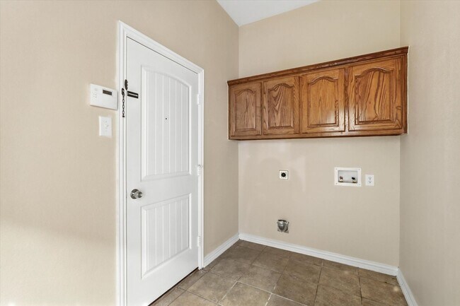 Building Photo - 6716 Prairie Flower Trail