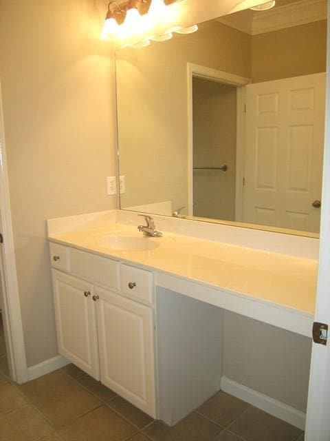 Building Photo - 2108 Westchester Ridge NE