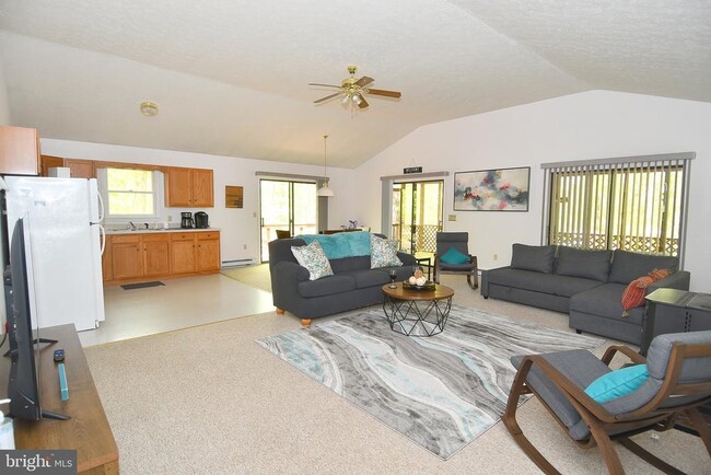 Building Photo - 67 Tranquil Way