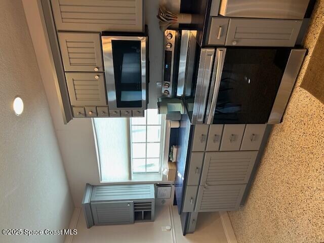 Building Photo - 126 Tyler Ave