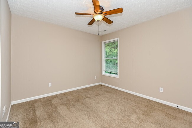 Building Photo - 934 Gardenia Curve