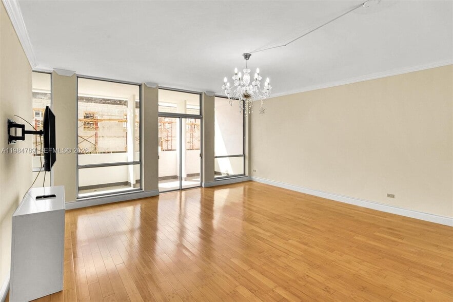 Building Photo - 700 Biltmore Way