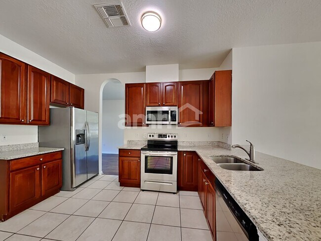 Building Photo - 8124 Diablo Ct