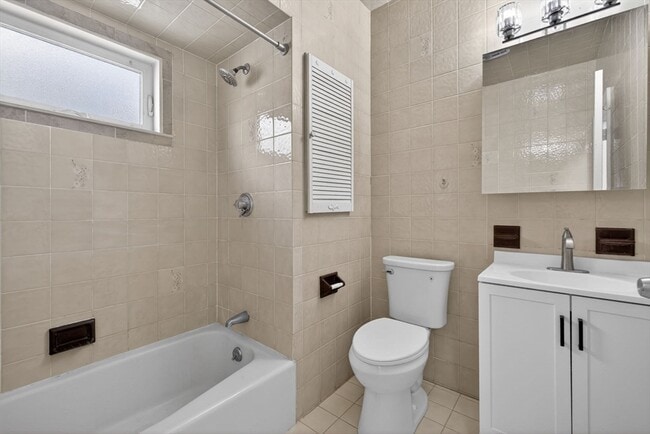 Building Photo - 91 Francis St