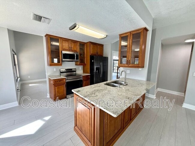 Building Photo - 8758 Huntfield St