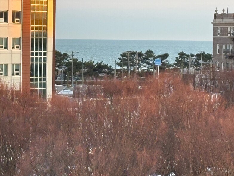 Building Photo - 3501 Ventnor Ave