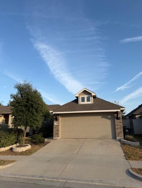 Building Photo - 918 Silo St