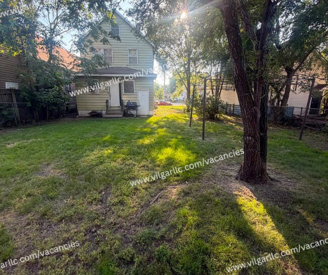 Building Photo - 5025 Tod Ave