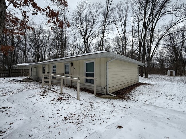 Building Photo - 6140 Scotch Blue Dr