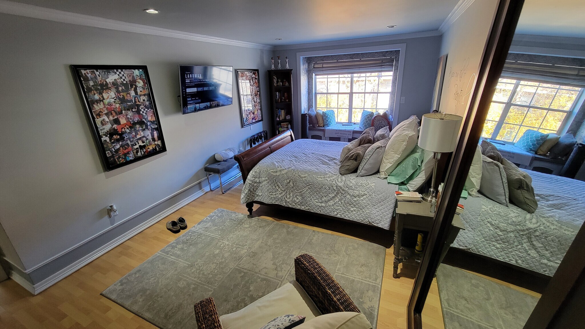 Master Bedroom - 780 River Rd