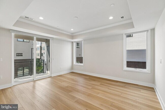 Building Photo - 2160 Northbank Pl