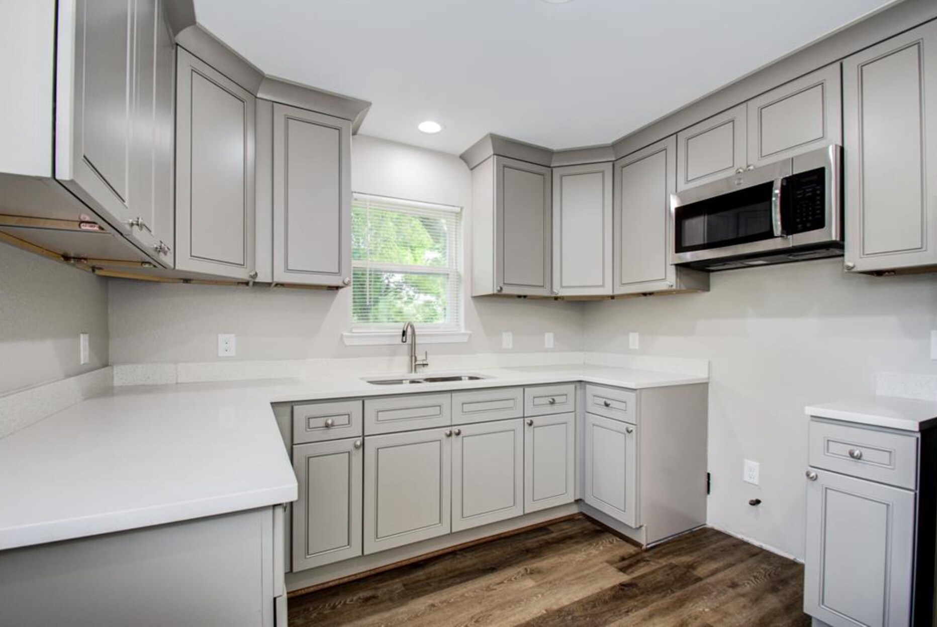 Building Photo - 4008 Vaughn Street