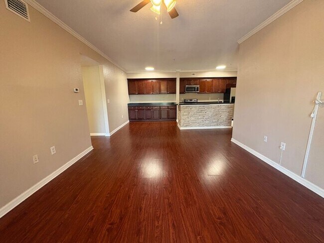 Building Photo - 5618 Pinnacle Heights Cir
