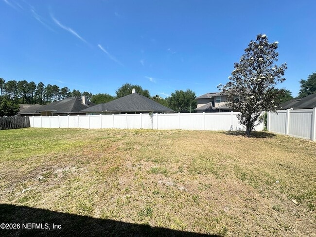 Building Photo - 3732 Briar Ln