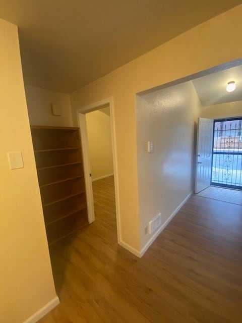Building Photo - 623 E Whispering Pines Ln